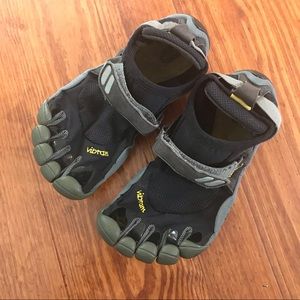 Vibram Five Fingers Treksport women’s running shoes